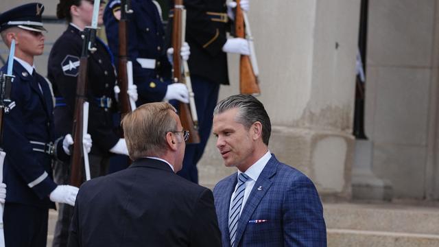 USA-Reise: Hegseth: Deutsche Industrie für Nato-Verteidigung nutzen