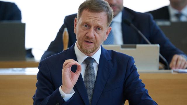 Auto-Standort: Landtag debattiert über VW - Kretschmer sieht Chancen
