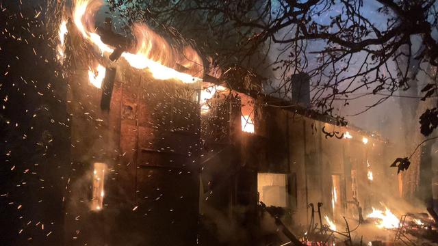 Bewohner rettet sich selbst: Haus nach Brand nicht mehr bewohnbar