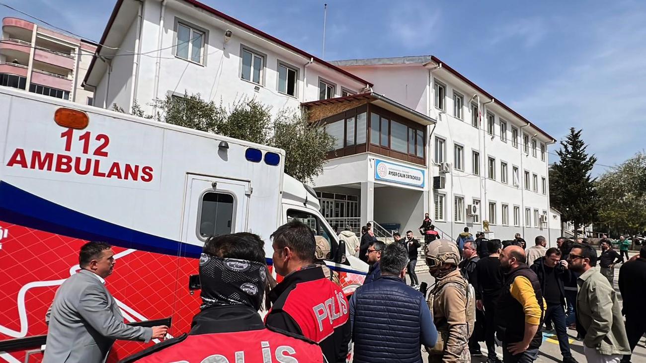 Angriff: Schüsse nahe Schule in der Türkei - mindestens acht Verletze