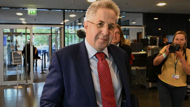 Anhörung im Thüringer Landtag: Ex-Bundesverfassungsschutzchef Hans-Georg Maaßen traf Thüringens AfD-Chef Björn Höcke zum Mittagessen.