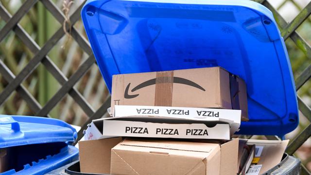 Entsorgungsfrage: Nachbarn verletzen sich gegenseitig - wegen Mülls