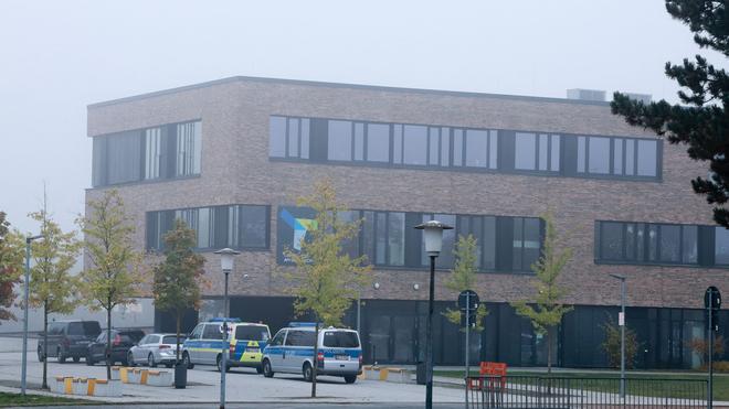 Notfälle: Die Polizei war an einer Schule im Kreis Verden im Einsatz.