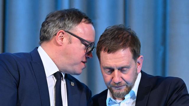 Thüringens Ministerpräsident: Doktortitel entzogen – Kretschmer stellt sich hinter Voigt