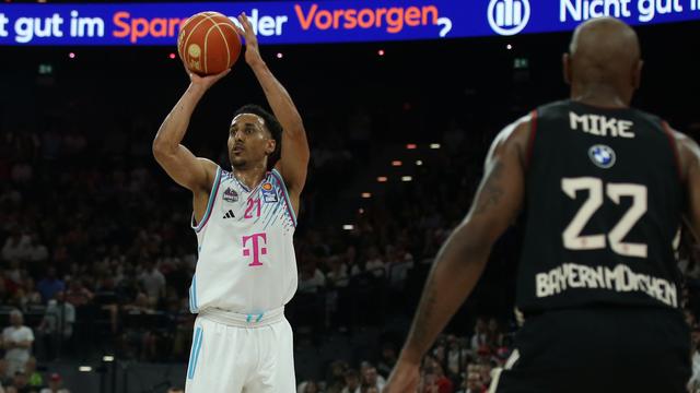 Bild: Basketball-Bundesliga: Jenas Basketballer gehen in Bonn unter