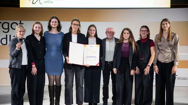 Bild: Auszeichnung: Margot Friedländer Schulpreis für Europaschule Rövershagen