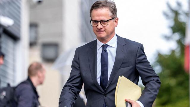Reformen: Regierung setzt Pflegekommission ein - Reform bis Mitte 2027
