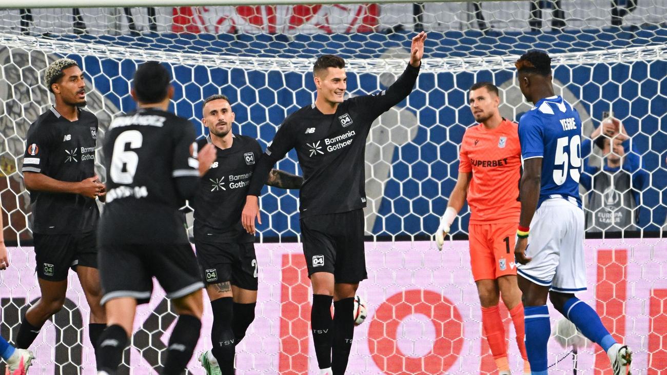 Europa League: Schick trifft doppelt vom Punkt: Bayer gewinnt auch in ...