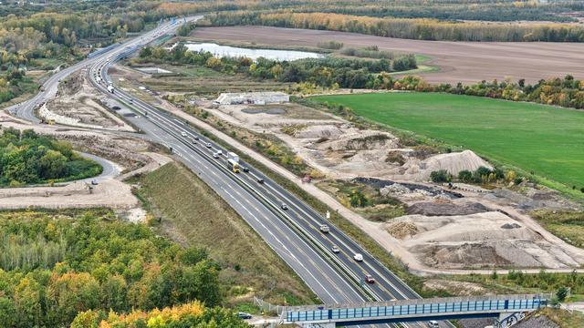 Verkehr: Weiteres Fahrbahnstück der A72 bei Leipzig fertiggestellt