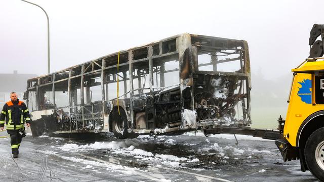 Verkehr: Bus geht in Oberfranken in Flammen auf