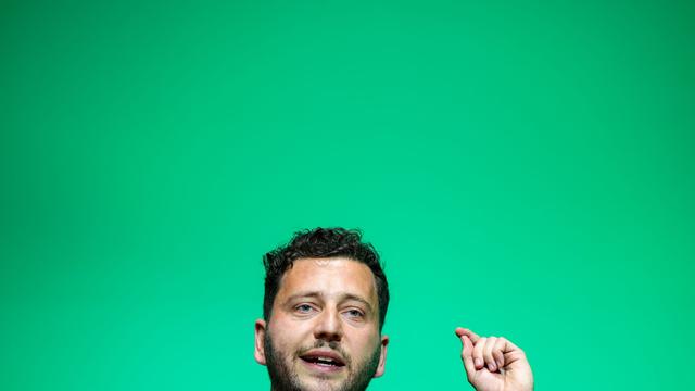 Regierungsbildung in Berlin: Grünen-Chef Banaszak kritisiert Söder und Junge Union