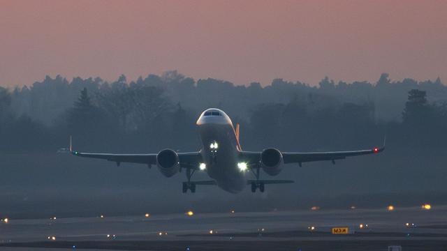 Flugverkehr in Schönefeld: BER streicht Lärmzuschlag für Flüge am späten Abend