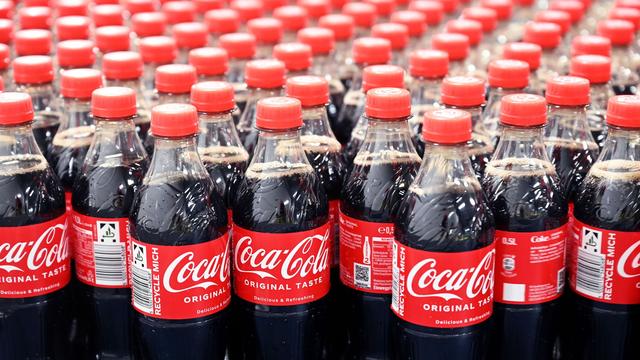 Getränke: Zuckerfreie Softdrinks gefragt: Coca-Cola erhöht Prognose