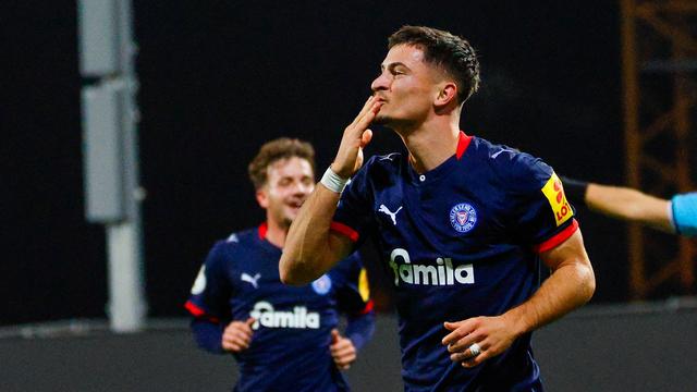 Einzug ins Achtelfinale: Kiel wirft Hoffenheim in Elfer-Krimi aus dem Pokal