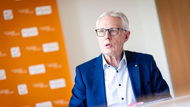 Bild: Nach Kommissions-Bericht: Namensgeber mit NS-Bezug? LSB-Chef gibt Medaille zurück