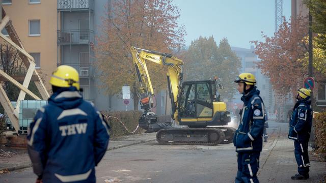 Explosion in Regensburg: Nach Fund von Leiche: Zweite Person auch in Haus vermutet