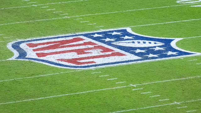 American Football in München: Neuer Rasen in fünf Tagen: NFL-Spiel sorgt für Terminstress