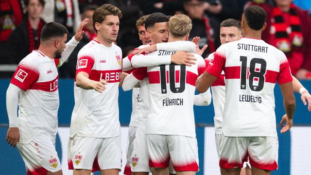 Fußball-Bundesliga: 4:2 in Leverkusen: Stuttgart beendet kleine Bundesliga-Krise