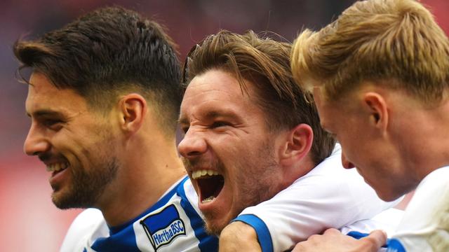 2. Fußball-Bundesliga: Grönnings Erlösung: Hertha marschiert Richtung Bundesliga
