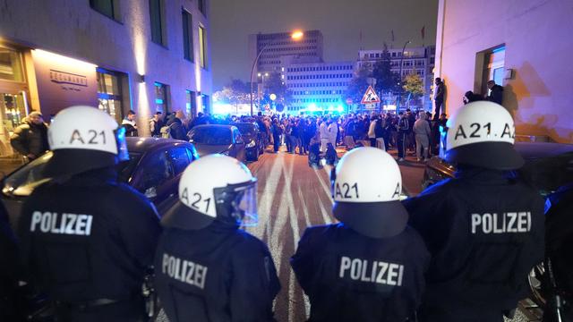 Jugendprotest: Polizei setzt nach Hamburger Demo Wasserwerfer ein