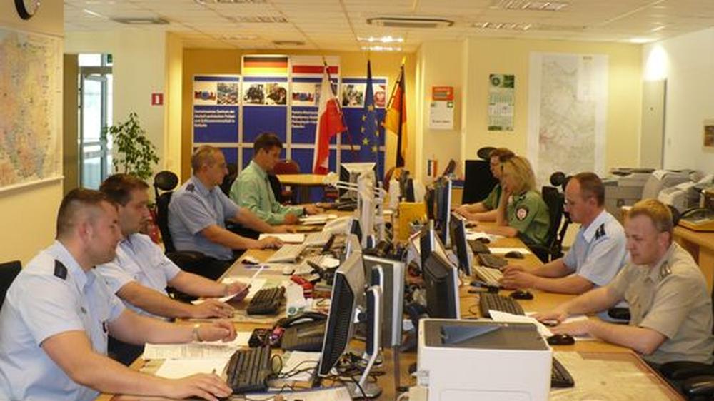 Schengen-Raum: Über die Verbrecherjagd zur Völkerfreundschaft