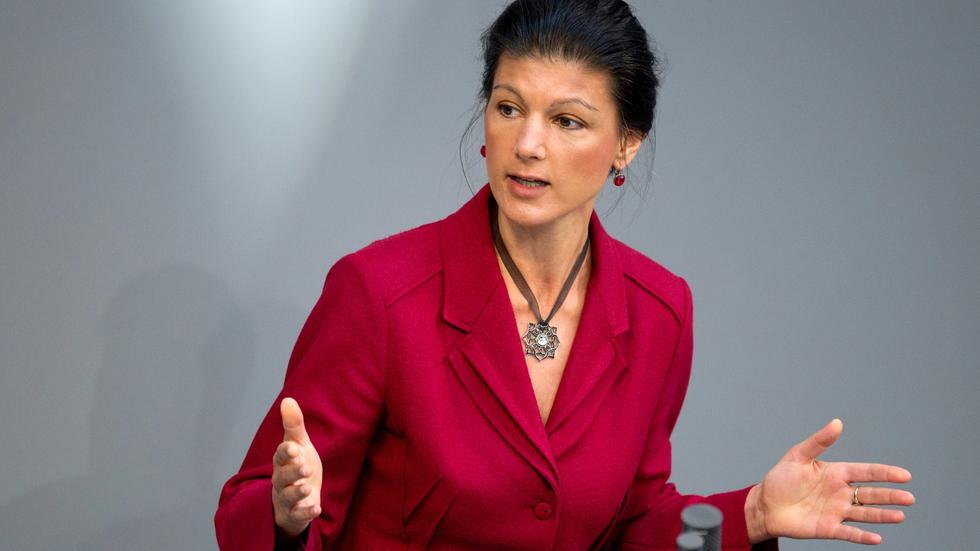  Sahra Wagenknecht: Sahra Wagenknecht im Bundestag © Steffi Loos/AFP/Getty Images () 