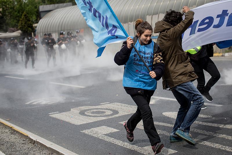 1. Mai Zu den roten Fahnen ZEIT ONLINE
