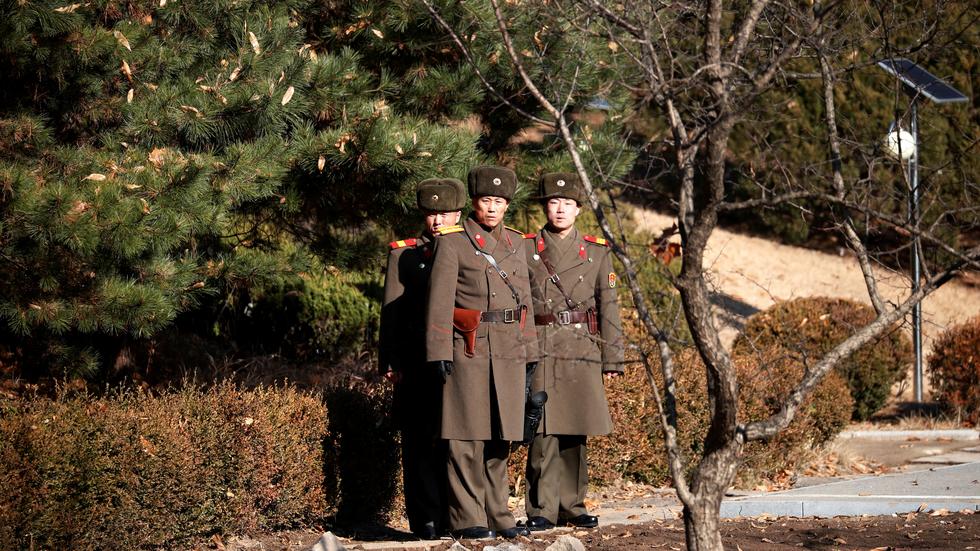 Nordkorea Nordkoreanischer Soldat flieht über die Grenze ZEIT ONLINE