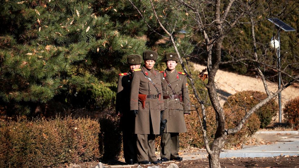 Nordkorea Nordkoreanischer Soldat flieht über die Grenze ZEIT ONLINE