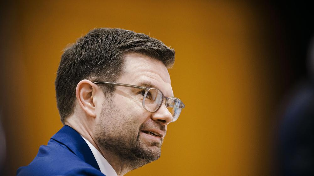 marco-buschmann-selbstbestimmungsgesetz-atomkraft-silvesternacht-interview-bild