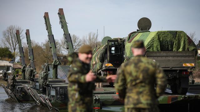 Nato-Außenministertreffen: Baerbock und Amtskollegen fordern stärkere Aufrüstung in Europa