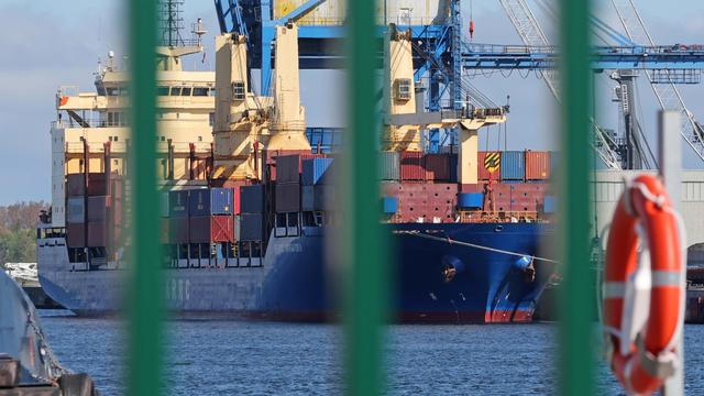 Sanktionen gegen Russland: Festgesetzter Frachter aus Russland verlässt Rostocker Hafen