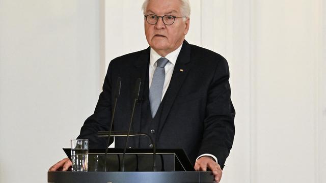 Frank-Walter Steinmeier: Live: Bundespräsident ernennt Friedrich Merz zum Bundeskanzler