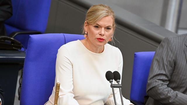 Bundestagspräsidentin: Julia Klöckner weist Vorwurf der Parteilichkeit zurück