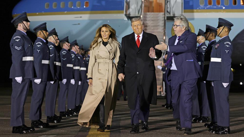  US-Präsident Donald Trump und First Lady Melania Trump sind zu einem mehrtägigen Staatsbesuch in Großbritannien eingetroffen.