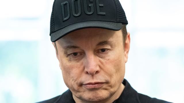 Grokipedia: Elon Musk bringt Online­enzyklopädie an den Start