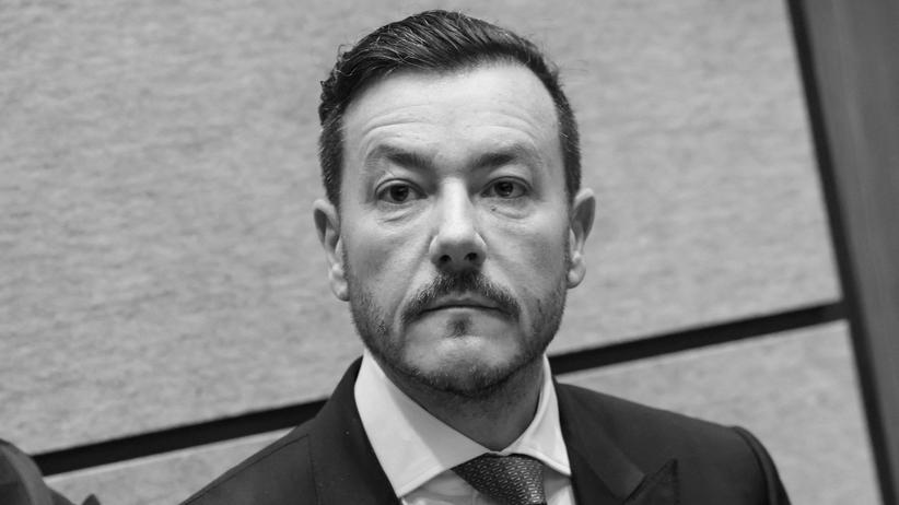 René Benko: Austrian former billionaire Rene Benko arrives for his trial, in the first case tackling the collapse of his property group Signa, in a courtroom in Innsbruck, Austria, October 14, 2025. REUTERS/Leonhard Foeger