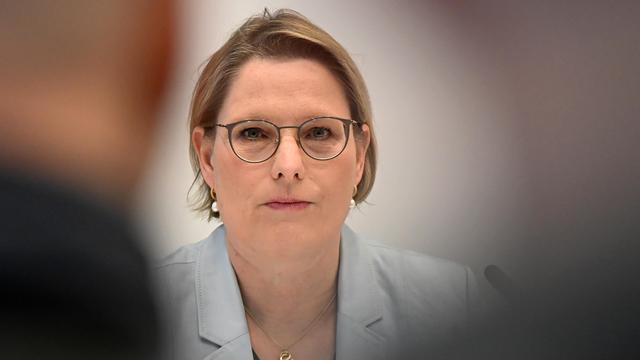 Sanktionen gegen HateAid: Bundesregierung verteidigt HateAid gegen Vorwürfe der US-Regierung