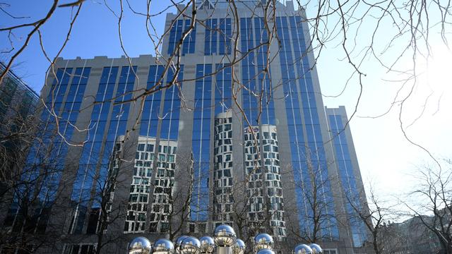 Krieg gegen die Ukraine: EU-Staaten beschließen dauerhaftes Einfrieren russischer Vermögen