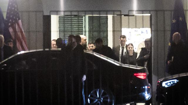 Krieg gegen die Ukraine: Selenskyj verlässt Kanzleramt nach Gesprächen mit US-Delegation