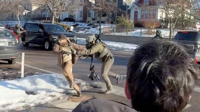 Minneapolis: Älteres Video zeigt Alex Pretti bei Auseinandersetzung mit US-Beamten