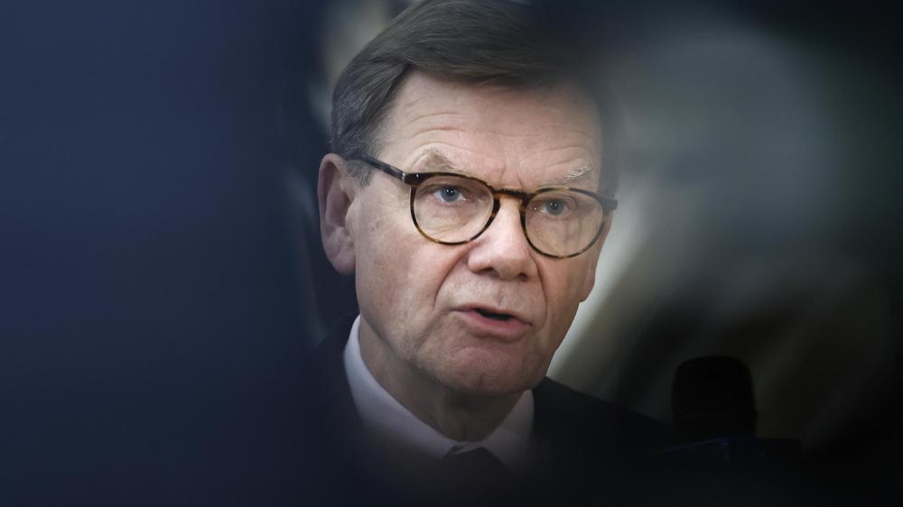  Außenminister Johann Wadephul (CDU) betont Deutschlands Beitrag zur Nato.