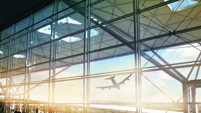 Britain: Police investigate private flights to Stansted in Epstein scandal