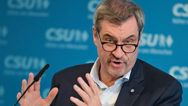 Benzinpreis: Söder und Klingbeil wollen wegen Spritpreisen Kartellrecht verschärfen