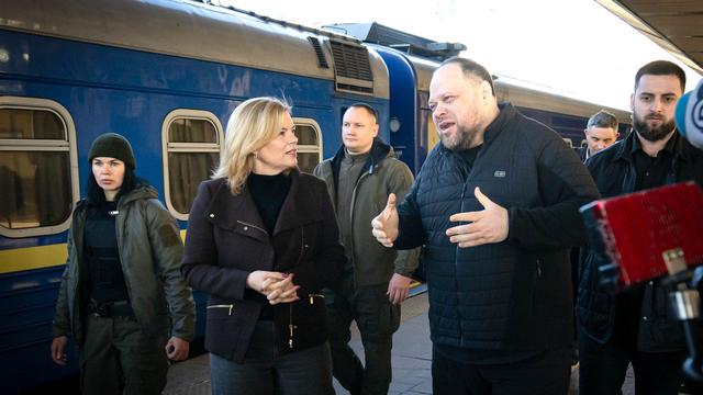 Krieg gegen die Ukraine: Bundestagspräsidentin Julia Klöckner besucht erstmals Kyjiw