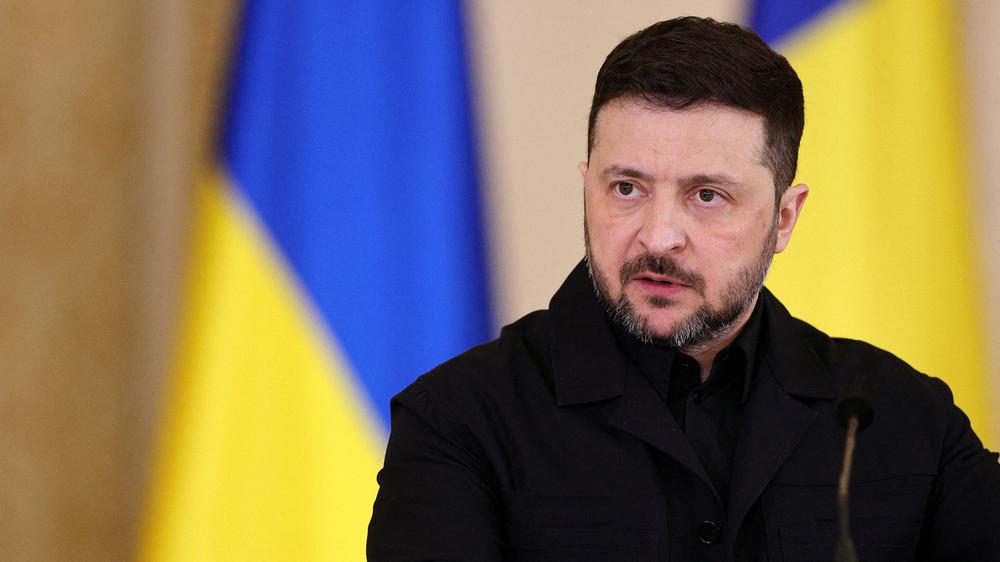  Ukraines Präsident Wolodymyr Selenskyj hat seine Armee gelobt.