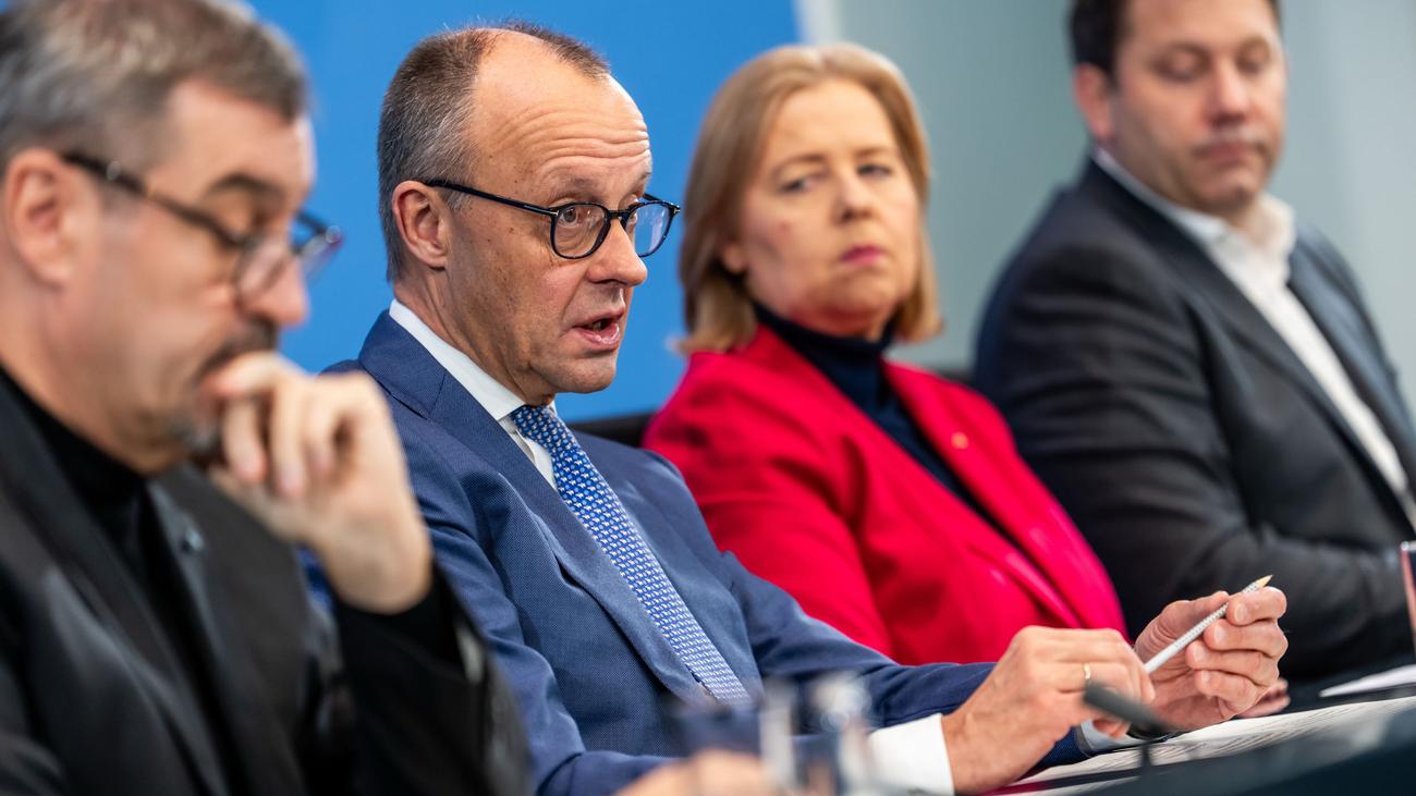 Koalition will Mineralölsteuer zwei Monate lang senken