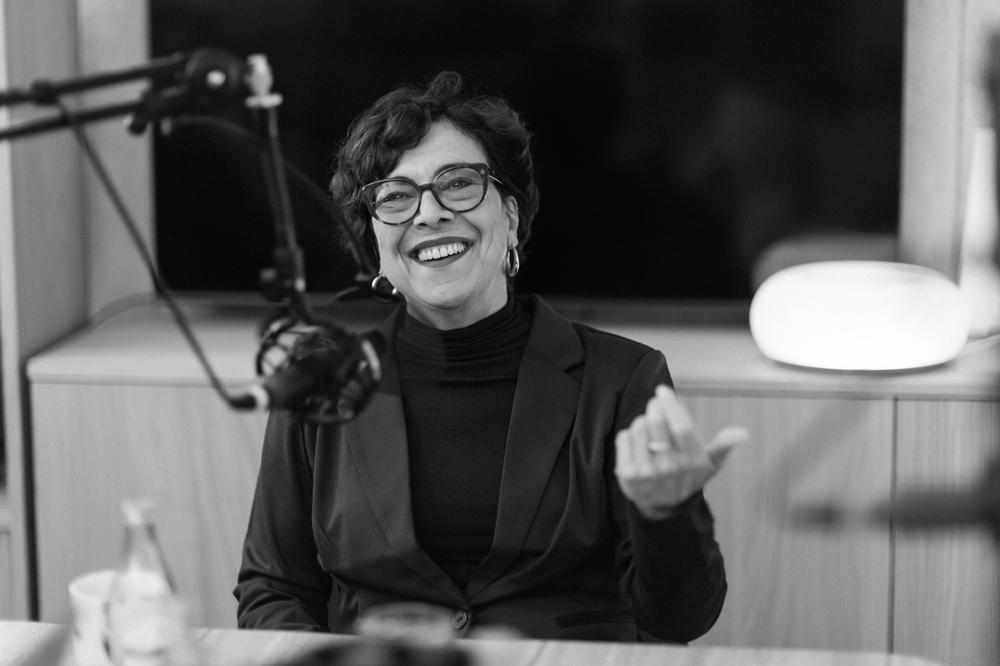 Interviewpodcast: Mariam Lau, verstehen Sie den Iran? Und Merz?