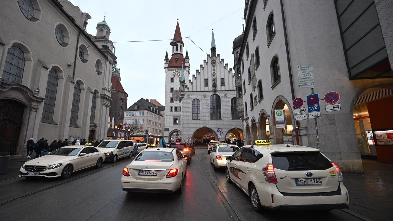 Uber, Bolt und Co.: München beschließt Mindestpreis für Fahrtenvermittler