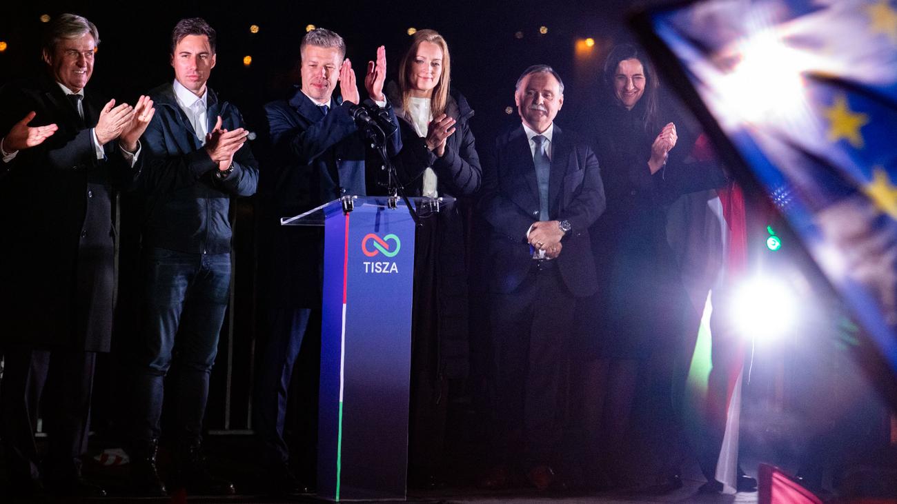 Presseschau zur Wahl in Ungarn: Kommentatoren sehen Russland als "größten Verlierer der Wahl"